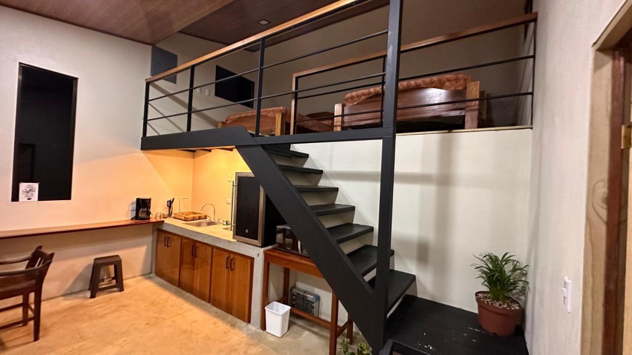 Modern Loft Inside A Beautiful Farm Apartment General Viejo Екстериор снимка