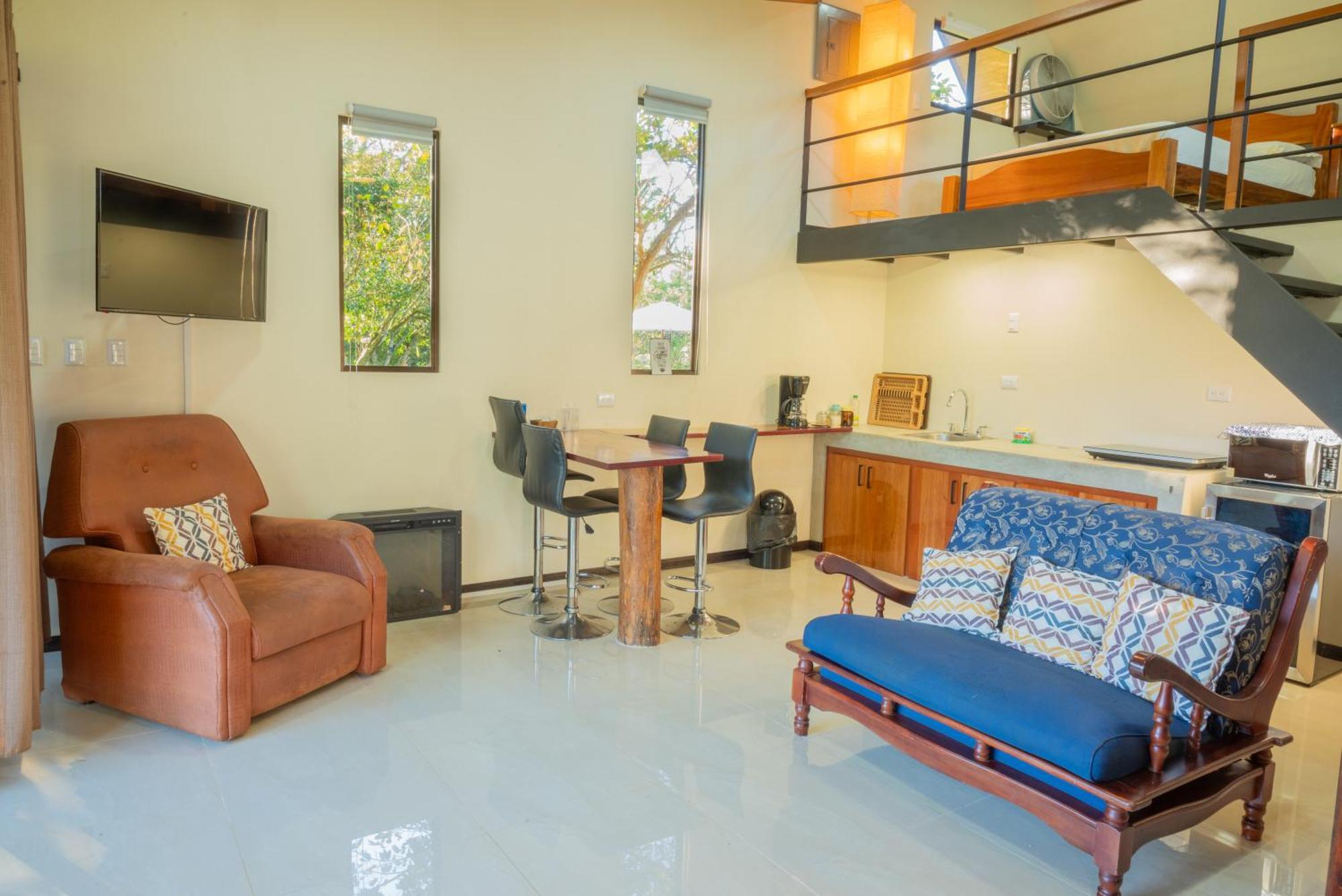 Modern Loft Inside A Beautiful Farm Apartment General Viejo Екстериор снимка